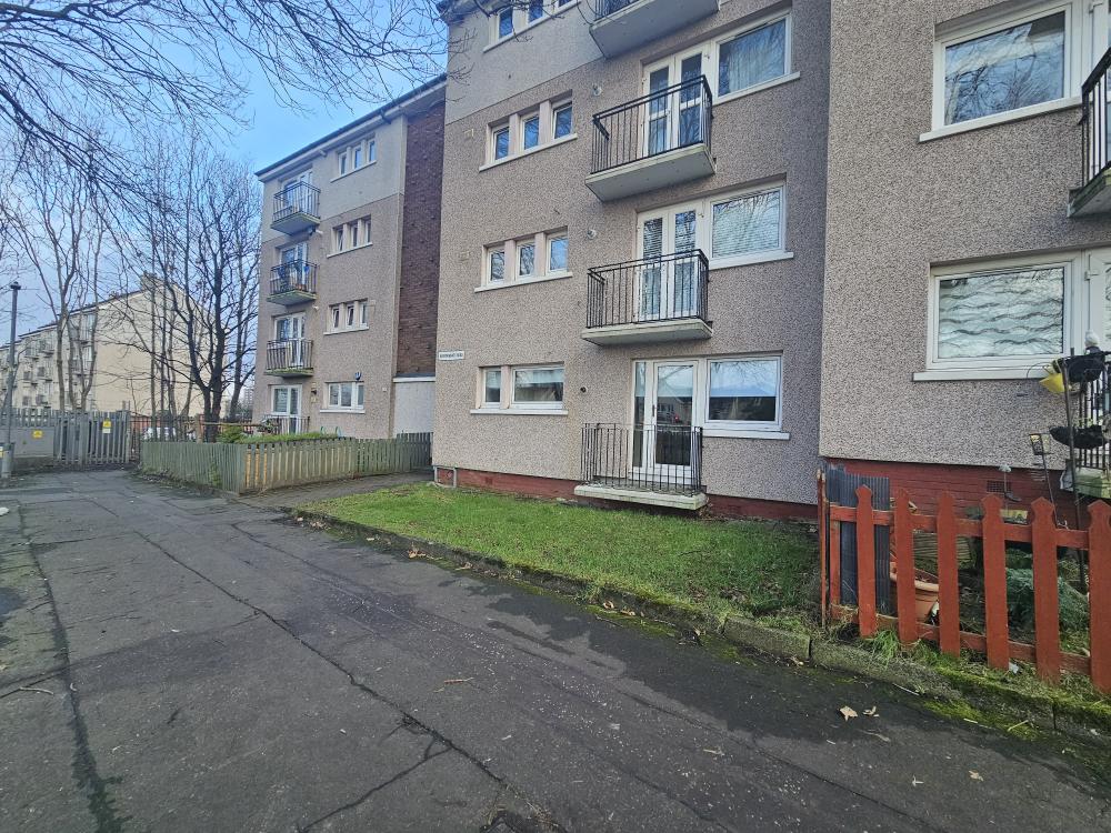 UNFURNISHED 2 BED FLAT, Glasgow Main Photo